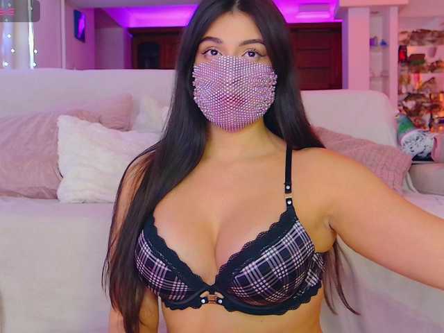 Sabenna's BongaCams show and profile