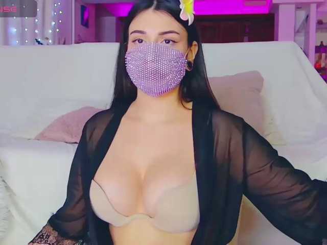 Sabenna, live now on BongaCams