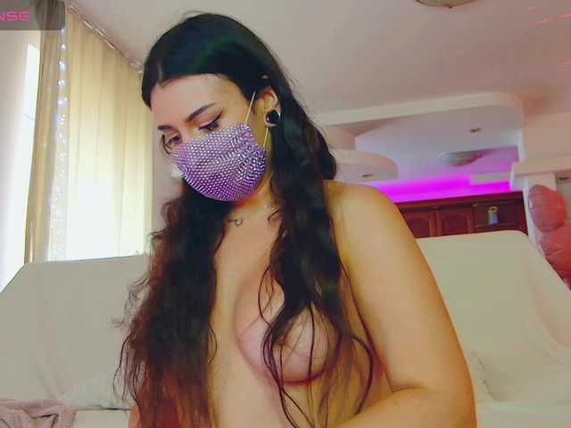 Sabenna live cam on BongaCams