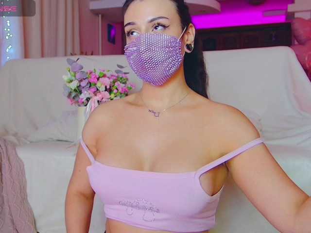 Sabenna live cam on BongaCams