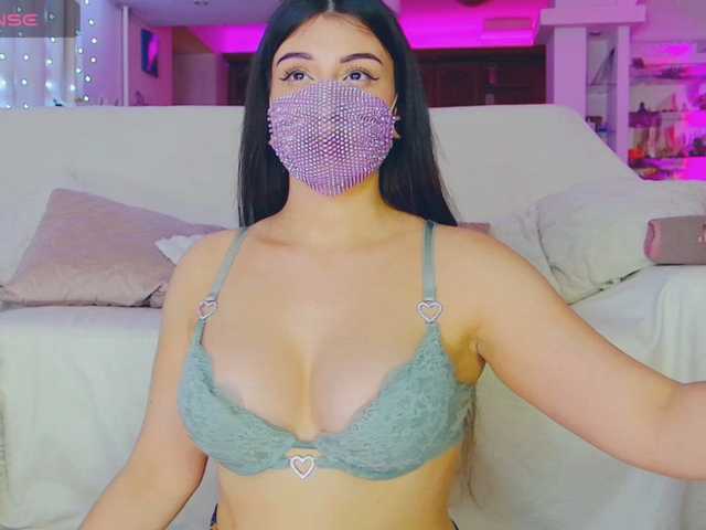Sabenna live cam on BongaCams