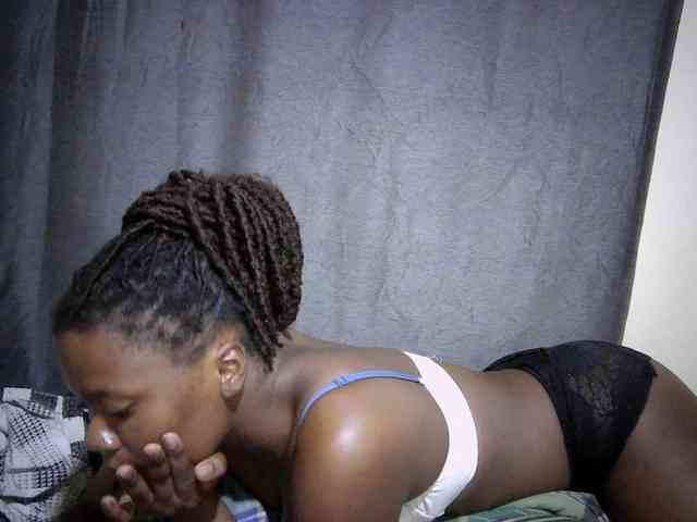 Cute-mellanin webcam