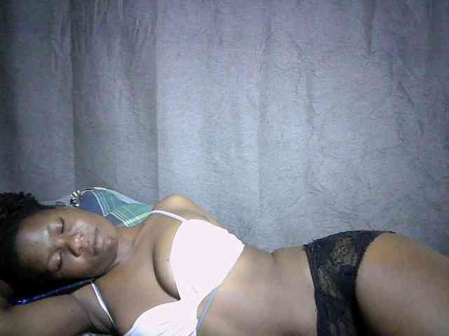 Cute-mellanin webcam