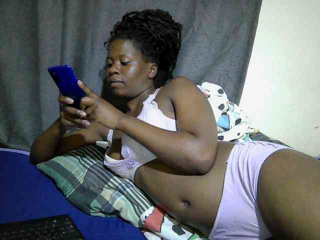 Cute-mellanin webcam