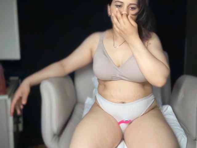 ema-love webcam
