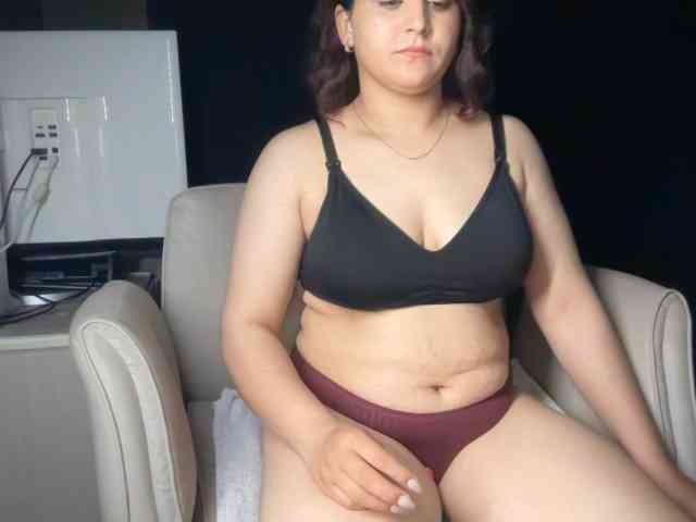 ema-love webcam