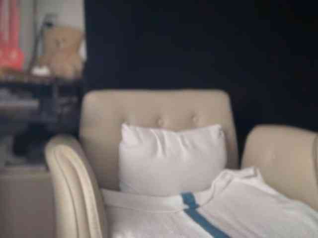 ema-love webcam