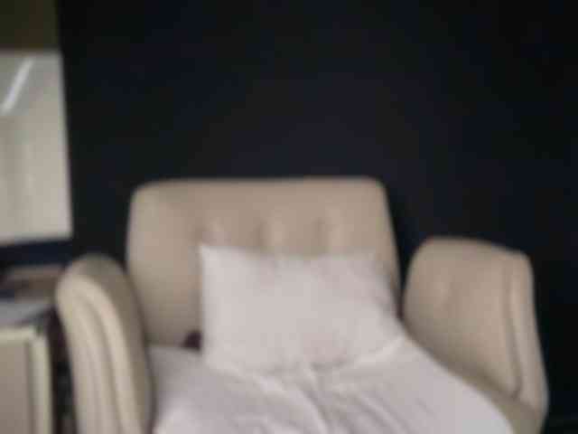 ema-love webcam