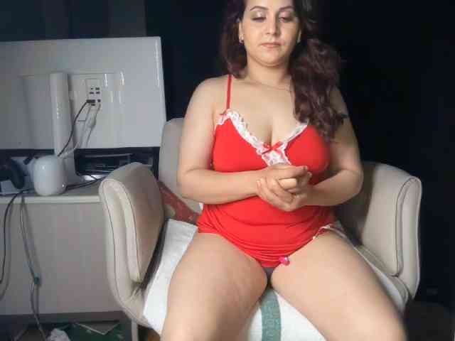 ema-love webcam