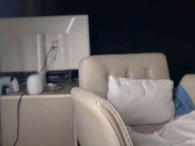 ema-love webcam