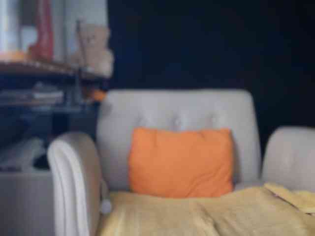 ema-love webcam