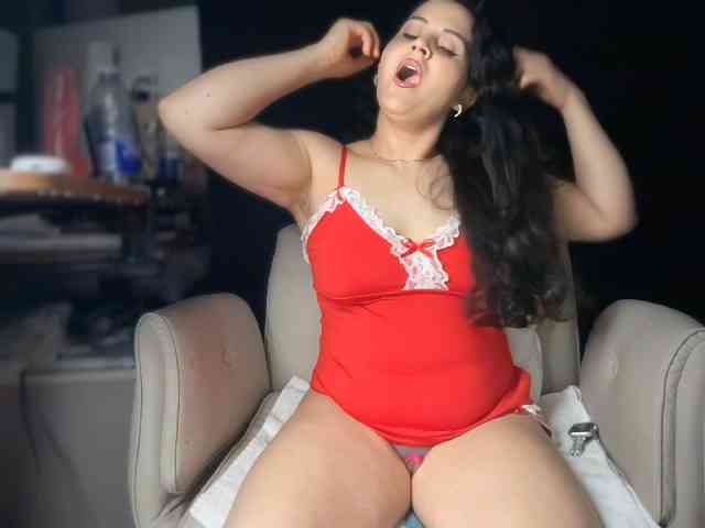 ema-love webcam