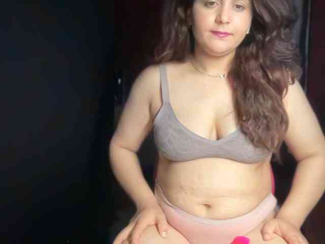 ema-love webcam