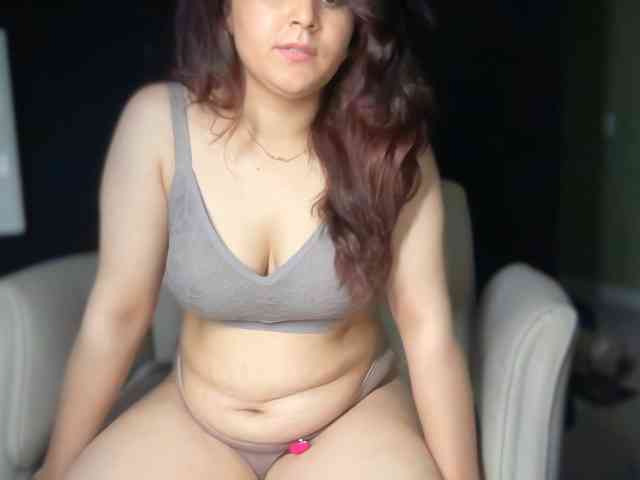 ema-love webcam