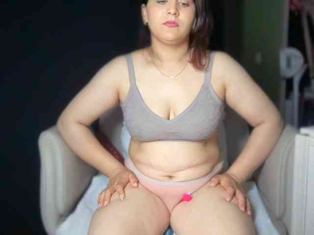 ema-love webcam
