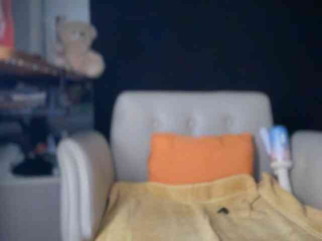 ema-love webcam