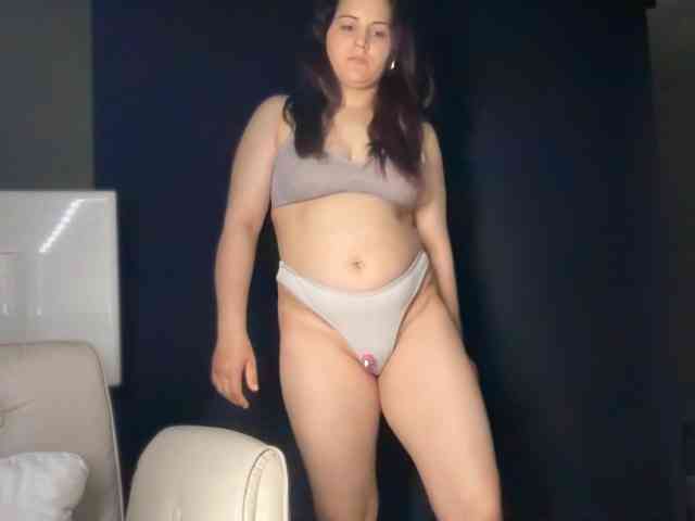 ema-love webcam