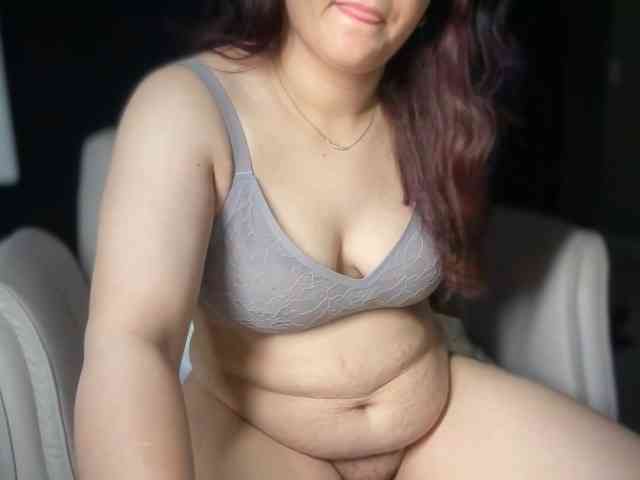 ema-love webcam