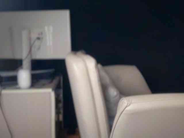 ema-love webcam