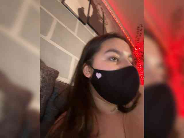 murka_murmurmur webcam