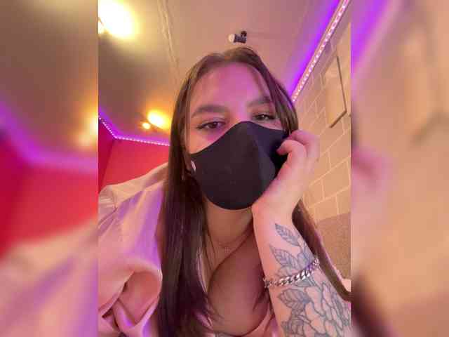 murka_murmurmur webcam