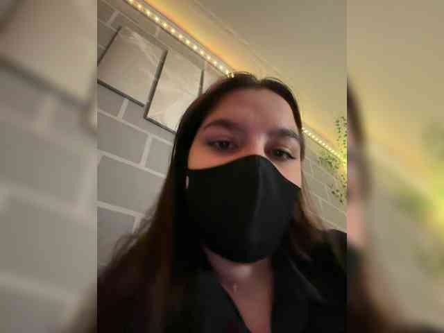 murka_murmurmur webcam