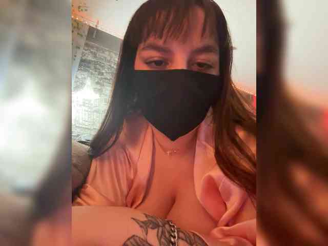 murka_murmurmur webcam