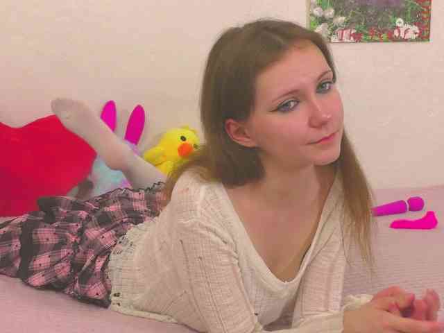 CuteAlicewow webcam