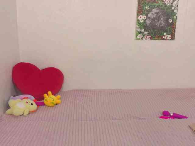 CuteAlicewow webcam