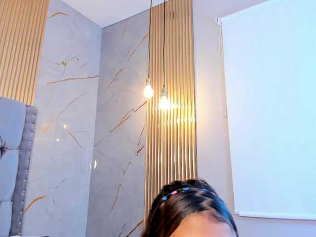 kay-chell's BongaCams show and profile