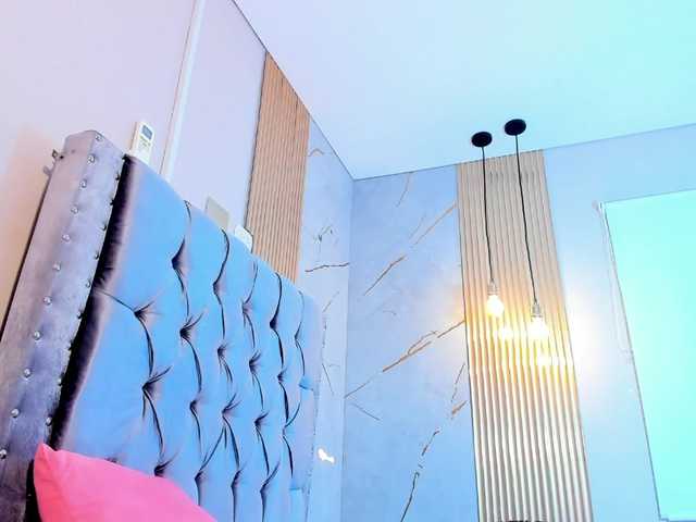 kay-chell's BongaCams show and profile