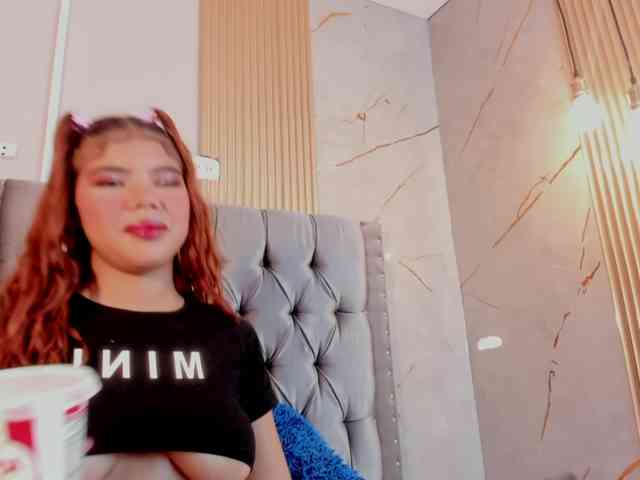 kay-chell webcam