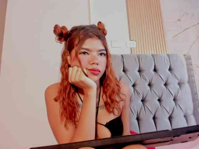 kay-chell webcam