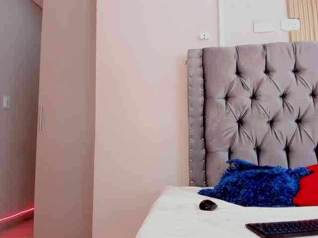 kay-chell webcam