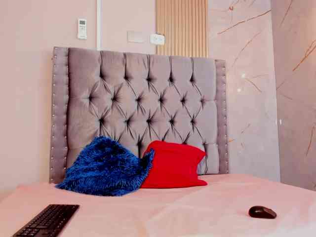 kay-chell webcam