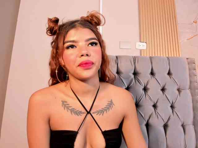 kay-chell webcam