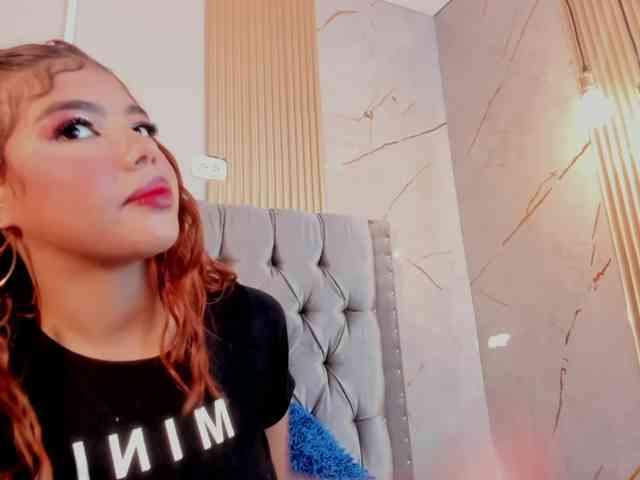 kay-chell webcam