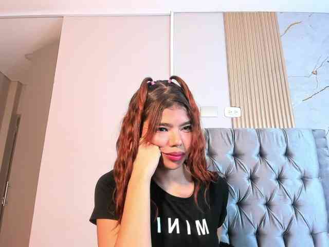 kay-chell webcam