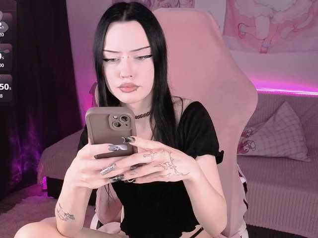 opheliaamber live cam on BongaCams