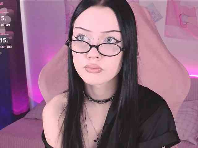 OpheliaAmber webcam