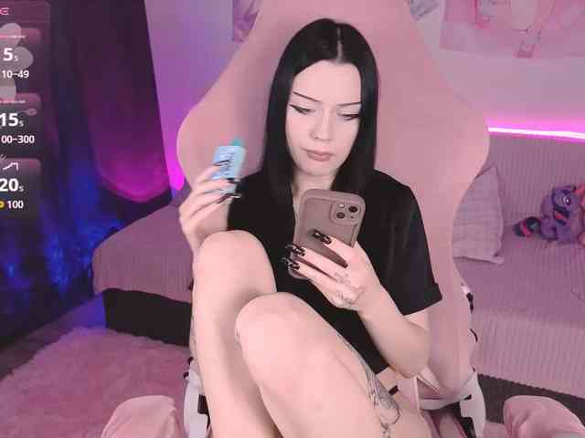 OpheliaAmber webcam