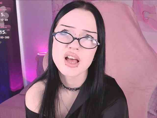 OpheliaAmber webcam