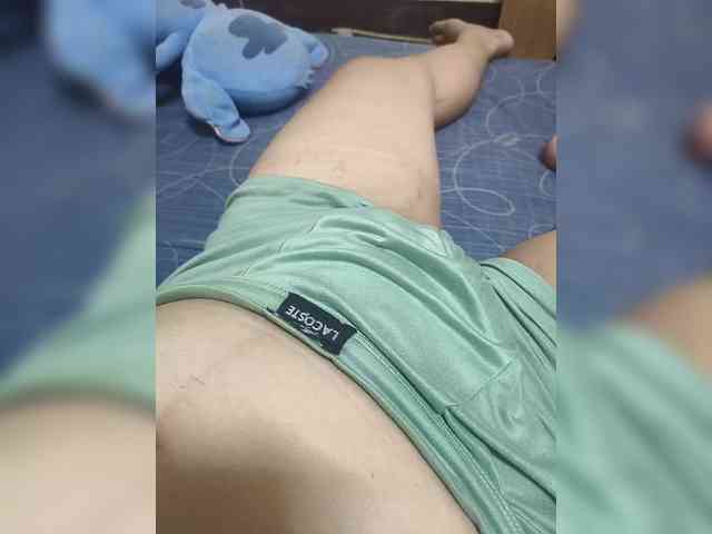 Fuckmebaby693 webcam