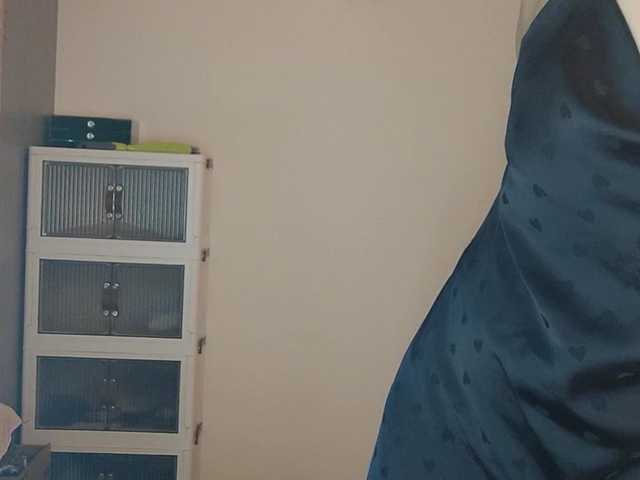 -July- live cam preview