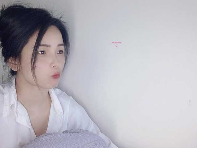 lanerb's BongaCams show and profile