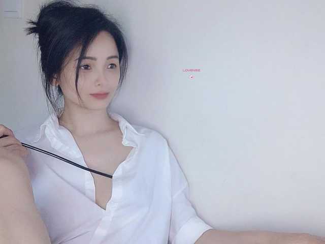 lanerb's BongaCams show and profile