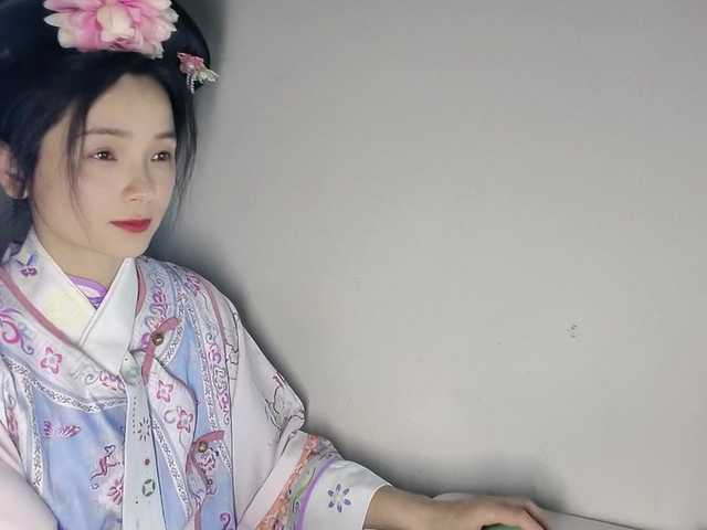 lanerb's BongaCams show and profile