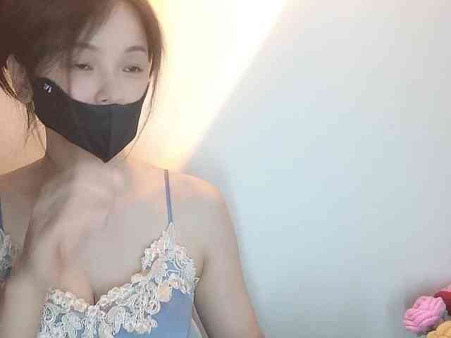 模特: -July-
