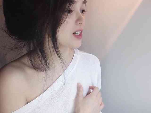 lanerb Live Webcam on BongaCams