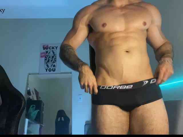 lucasfit24